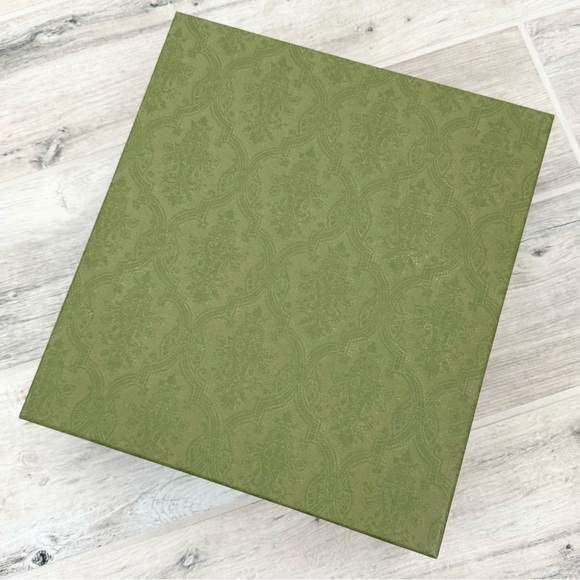 Gucci Green Storage Box #34 - Picture 3 of 10